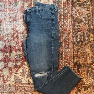 GAP Women's Blue Distressed Skinny Jeans